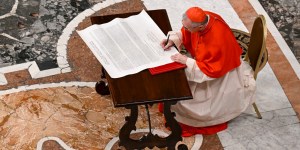 El Vaticano publica el “Rogito” que recorre la vida del Papa Francisco