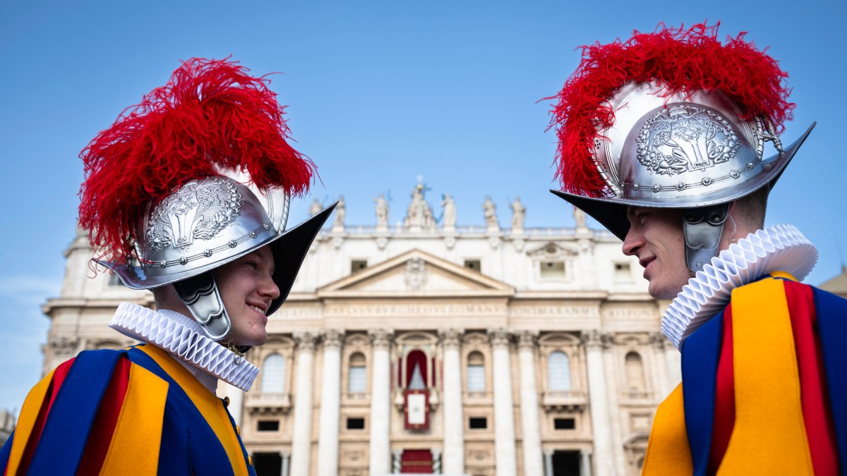 EASTER-VATICAN-POPE-EASTER2025