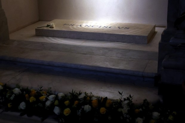 Francis tomb