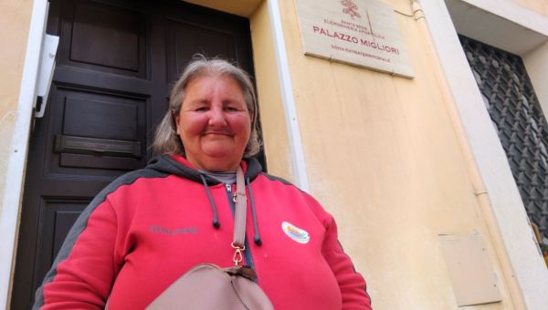 Rosanna-sans-abri-pape-vatican-Cyprien-Viet