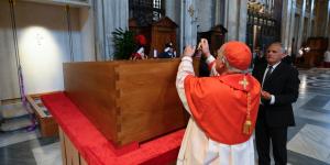 (VIDEO) El rito de sepultura del Papa Francisco en Santa María la Mayor