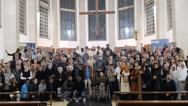 Los Hermanos Franciscanos de Cruz Blanca celebran en Tánger sus 50 años de historia