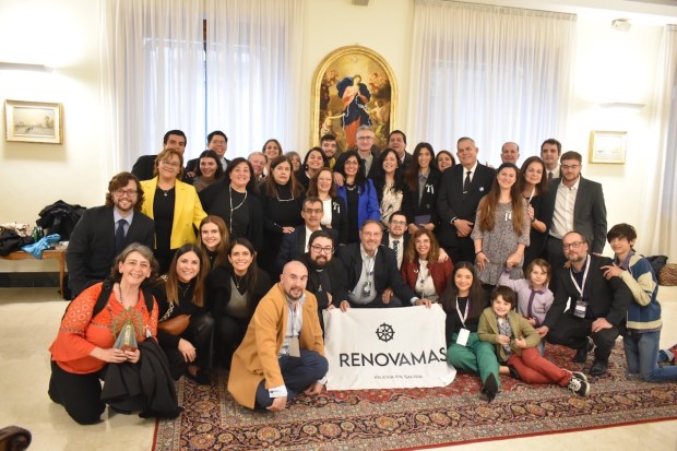 Andrés Castillo, Renova + con el papa francisco