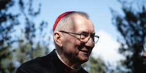 Cardenal Parolin: Las tensiones actuales entre Estados Unidos y Europa “no son saludables”