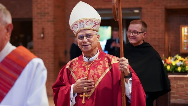 Corner Item Image - Marlyn Arqueros: Dios ha elegido al cardenal Prevost como Papa por el corazón que tiene