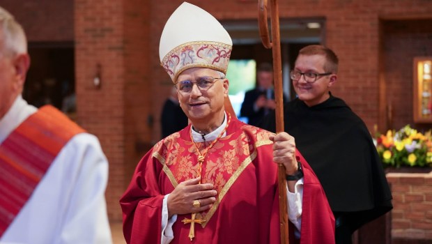 Cardinal-Prevost-at-St-Jude-Parish-01