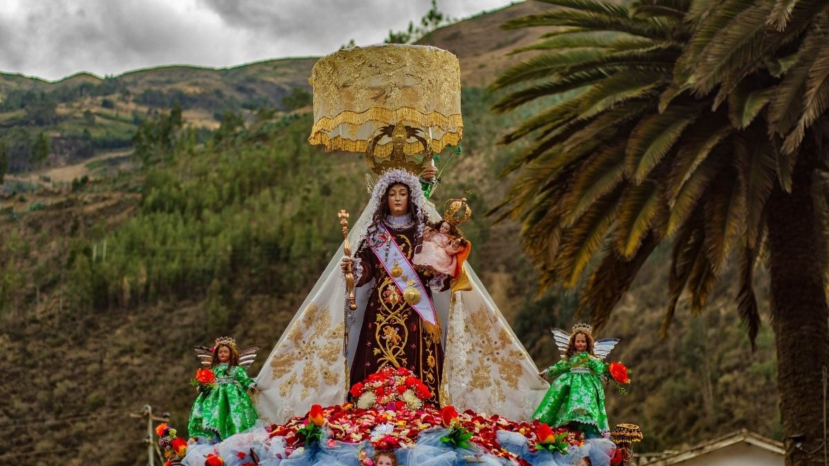 Carmen-de-Paucartambo-Cuzco-Perou.jpg