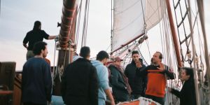 Jóvenes del barco Bel Espoir muestran cómo promover la paz