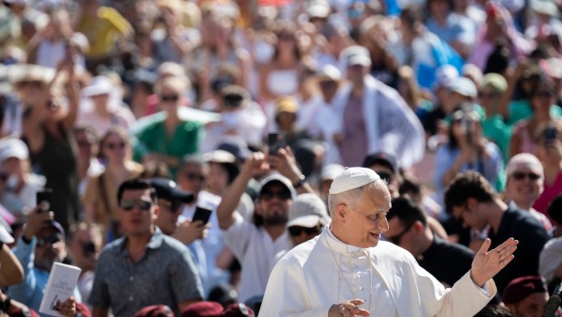 pope-leo-xiv-general-audience-st-peters-square-vatican