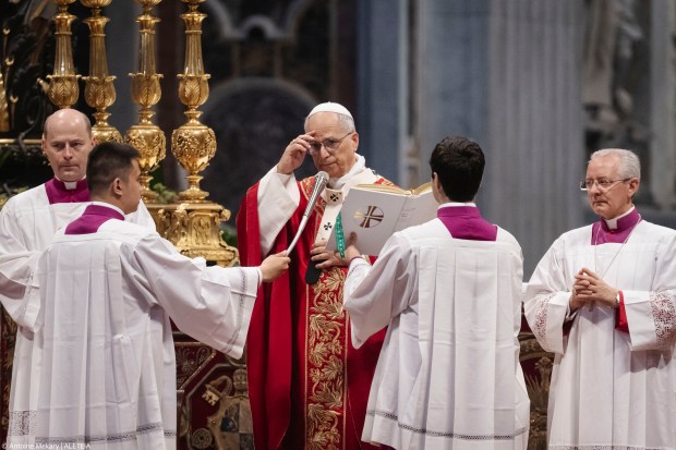 pope-leo-xiv-holy-mass-saints-peter-paul-feast-pallium-vatican