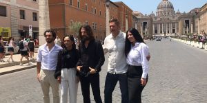 El elenco de The Chosen fue invitado al Vaticano