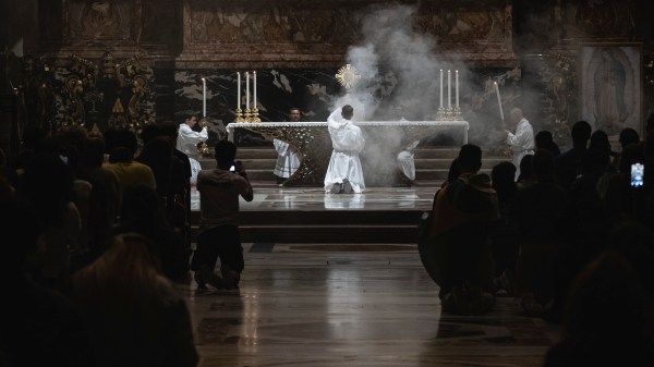 eucharistic-adoration-penitential-liturgy-jubilee-digital-missionaries -catholic-influencers