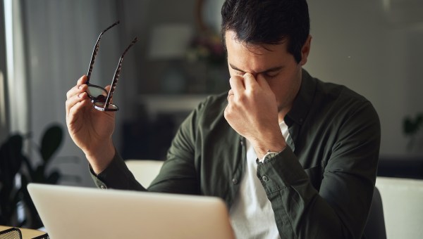 Trois symptômes qui montrent que vous souffrez d'un vide spirituel