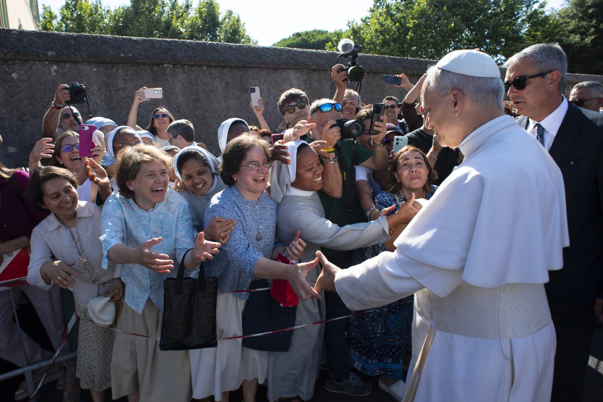 italy-vatican-religion-pope-castel-gandolfo-vatican-media