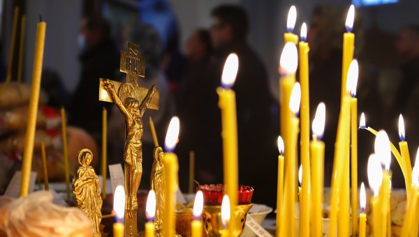 Corner Item Image - ¿Tienes velas benditas? Esto puedes hacer con ellas