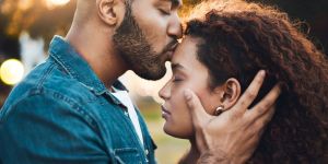 Significado de los besos en la Biblia y en la vida cotidiana