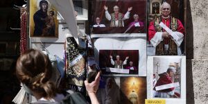 Papamanía: León XIV, icono espiritual… y comercial