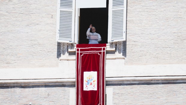 pope-leo-xiv-apostolic-palace-angelus-vatican