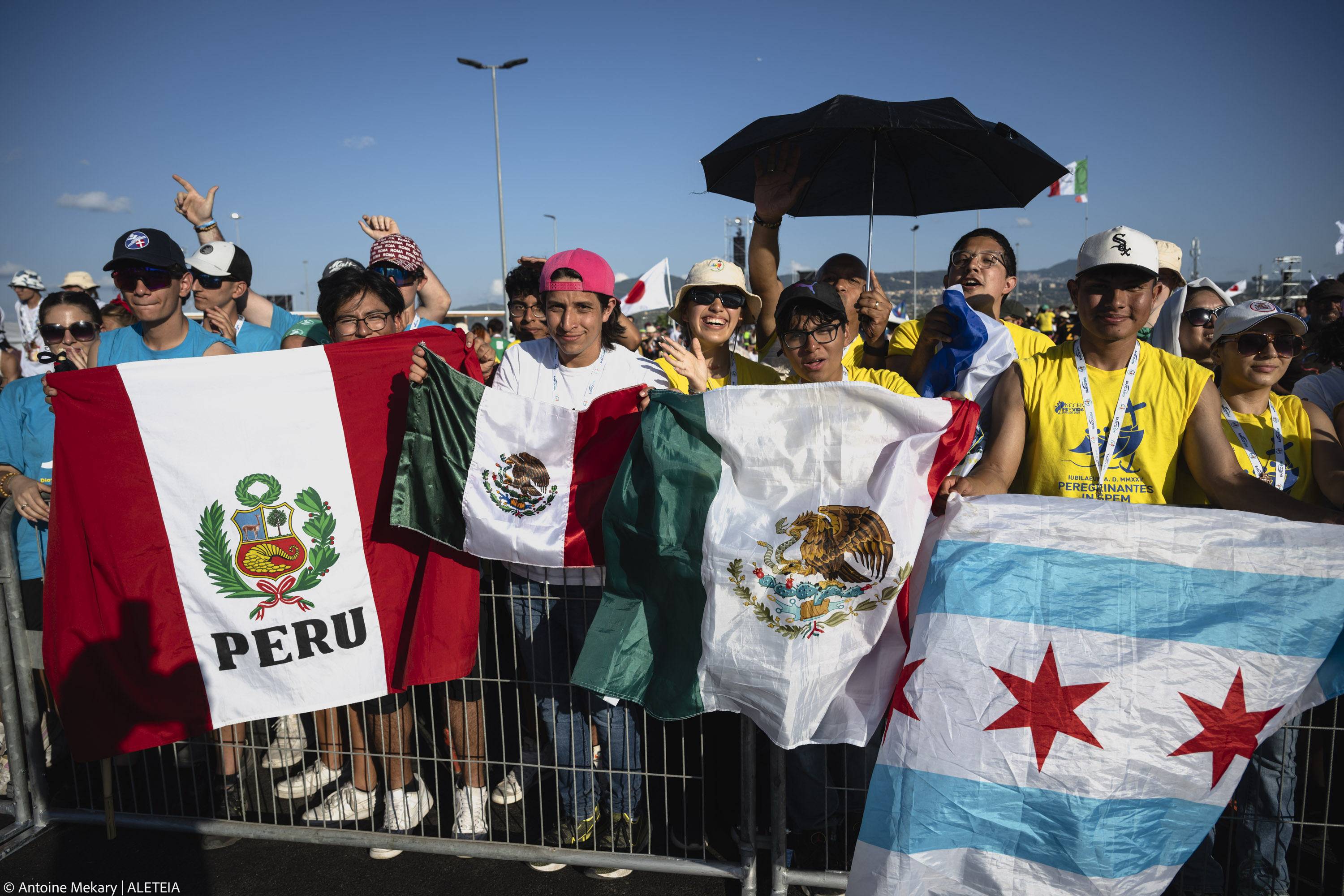 {"rendered":"Los j\u00f3venes del mundo reunidos con el Papa"}