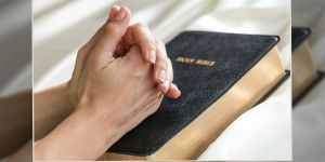 (VIDEO) Haz estas 3 cosas para leer la palabra de Dios