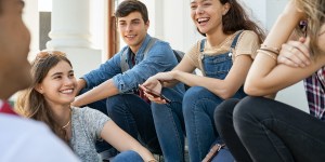 5 tips para que los adolescentes identifiquen buenos amigos