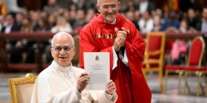 León XIV actualiza la misión de la educación católica en su carta apostólica