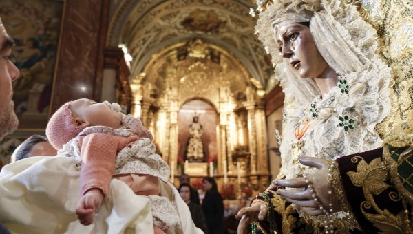 México y España alcanzan histórico acuerdo mariano que une a la Esperanza y Guadalupe
