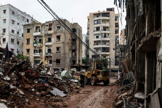 oración, catecismo, iglesia católica, Beirut, sacerdote, cardenal Joseph Ratzinger