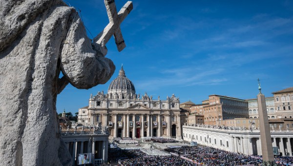 Corner Item Image - ¿Cuáles son los criterios para una canonización rápida?