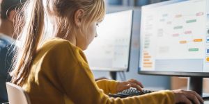 IA: León XIV pide medidas para proteger a los niños contra la “manipulación”