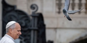 Una paz desarmada para un mundo herido: el llamado urgente del Papa León XIV al comenzar el año