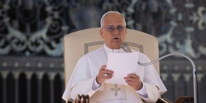 “La fraternidad no es un sueño imposible”, afirma León XIV