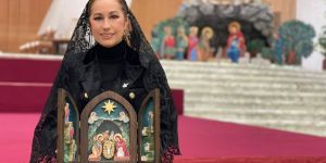 Una artista costarricense monta el primer nacimiento provida en el Vaticano