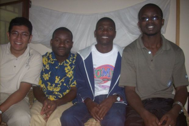 Diácono diócesis de tulsa misionero en kenia