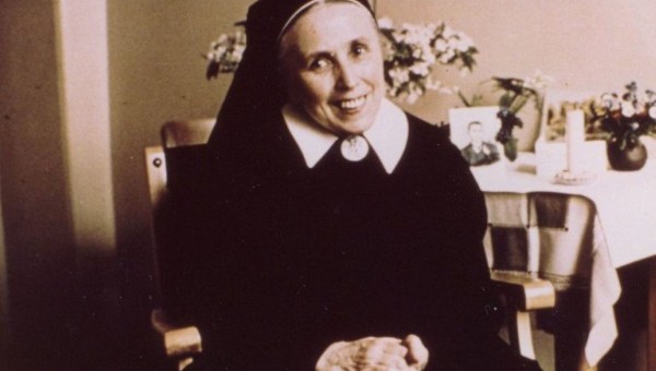 Oración, confianza, miedo, hermana Emile Engel