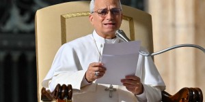 ¿Haces demasiado durante el día? Esto recomienda el Papa