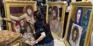 Paula en el Bosque, la artista costarricense que llegó al Vaticano
