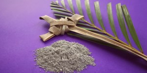 8 clásicas oraciones para rezar en Semana Santa