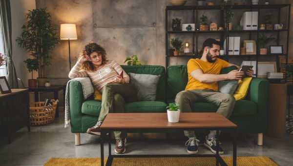 Corner Item Image - Divorcio espiritual: cuando un matrimonio se olvida