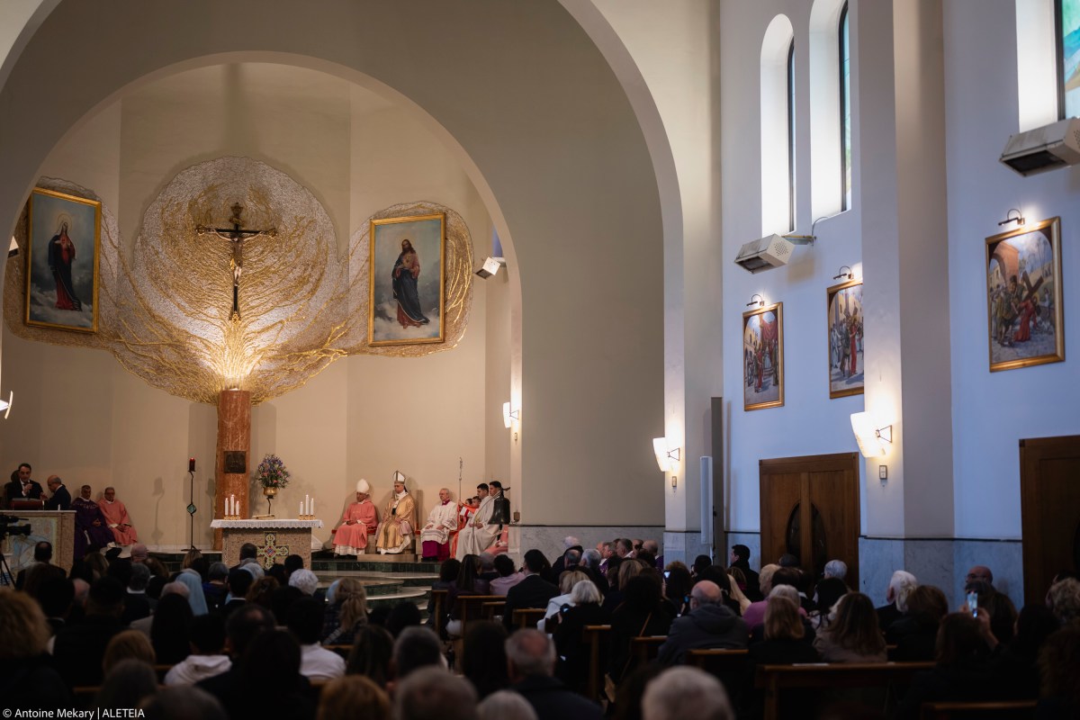 pope-leo-xiv-sacred-heart-of-jesus-parish-ponte-mammolo-rome