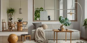 Entre el minimalismo y la acumulación de chucherías: ¿cómo darle alma a tu hogar?