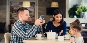 ¿Estás realmente presente en tu hogar después del trabajo? 