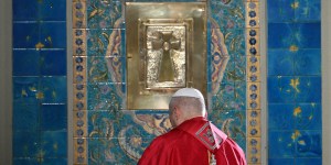 En Bab El Oued, una visita sin cámaras tras los pasos de los mártires de Argelia