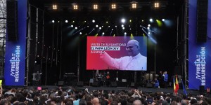 León XIV a 85 mil asistentes a un concierto en Madrid: “Rezad, buscad”