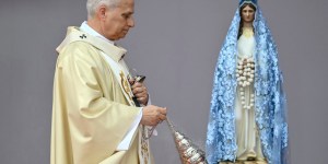 Regina Caeli: Desde Angola, el Papa expresa su cercanía a Ucrania y Líbano