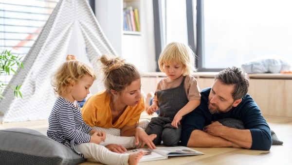 Corner Item Image - ¿Quieres un hogar tranquilo? Los tres consejos de un arzobispo
