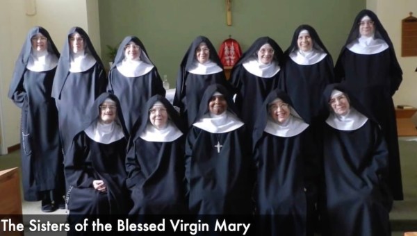 Corner Item Image - ¡Estas monjas católicas antes eran hermanas anglicanas!