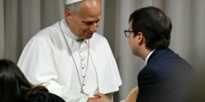 “Magnifica humanitas nació de la escucha”, declaró León XIV al promulgar su primera encíclica