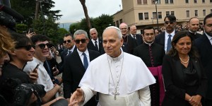 “Sed artífices de la verdadera paz”, exhortó León XIV, a los estudiantes de La Sapienza