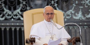 ¿Qué es la liturgia? León XIV inicia una serie de catequesis